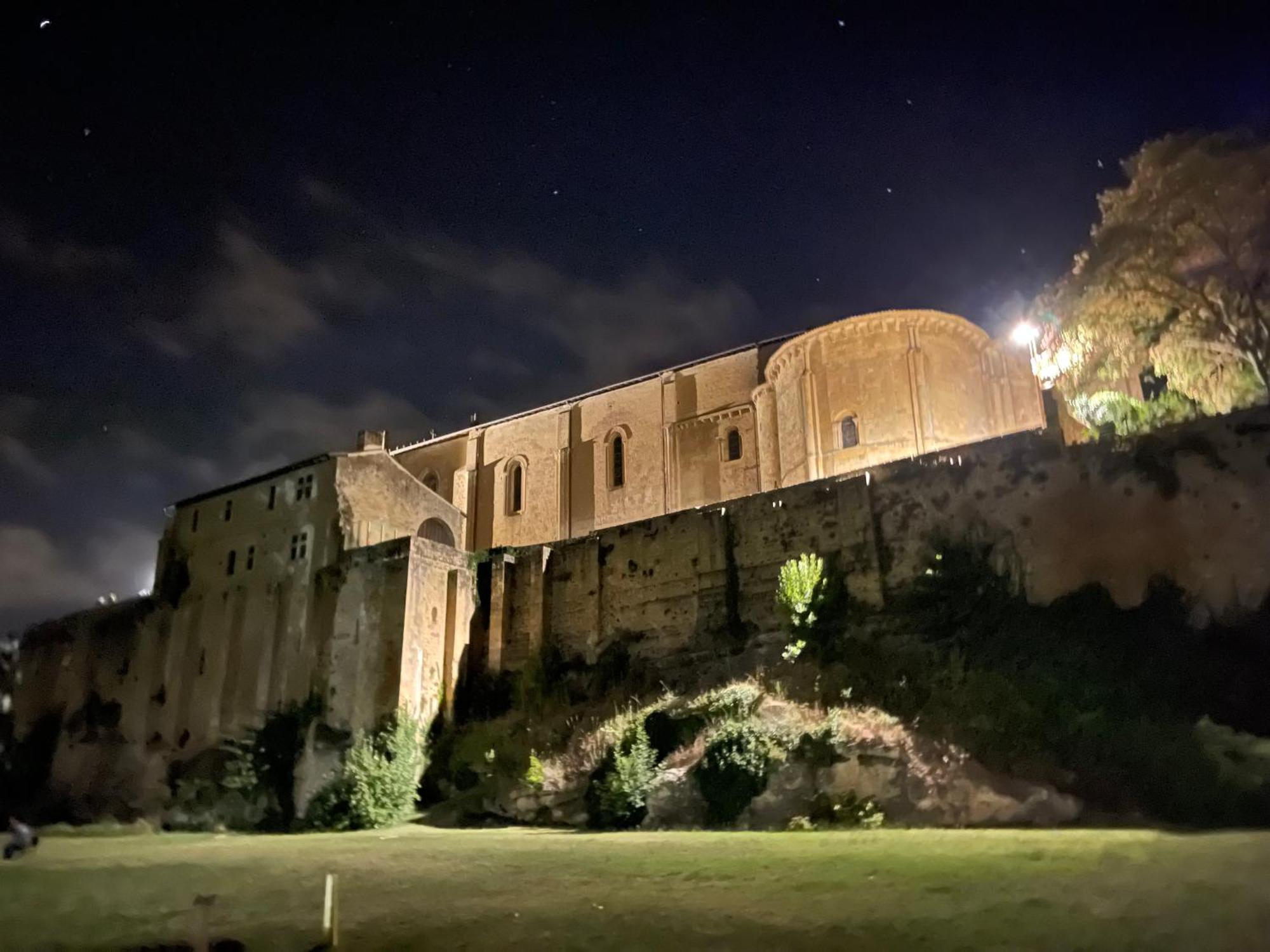 Saint-Macaire House In A Medieval Village מראה חיצוני תמונה